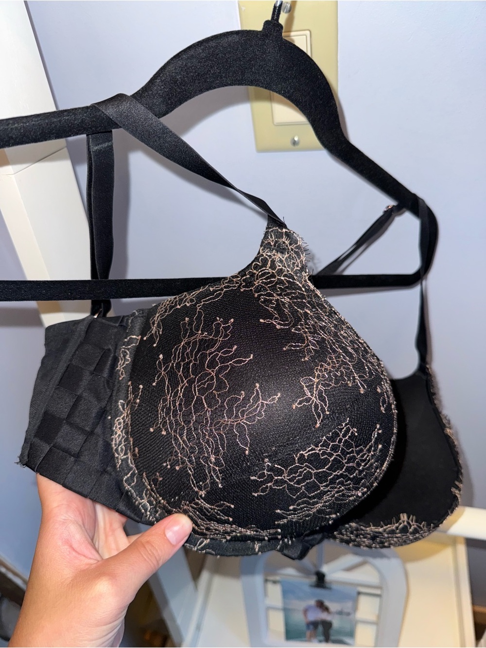 Victoria's Secret Bombshell Bra with Lace Overlay - Picture 4 of 6